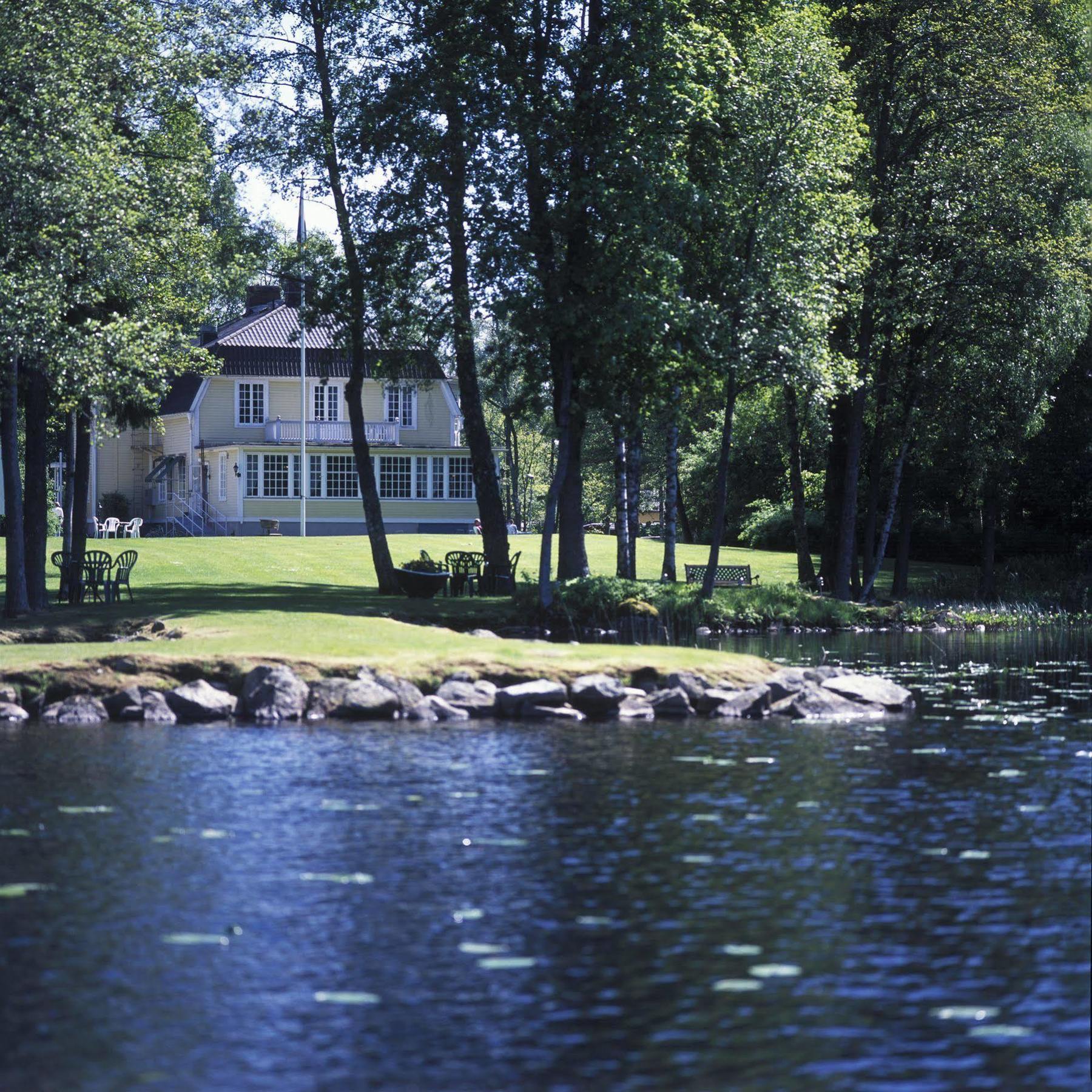 Solvikens Pensionat Ingelstad  Buitenkant foto